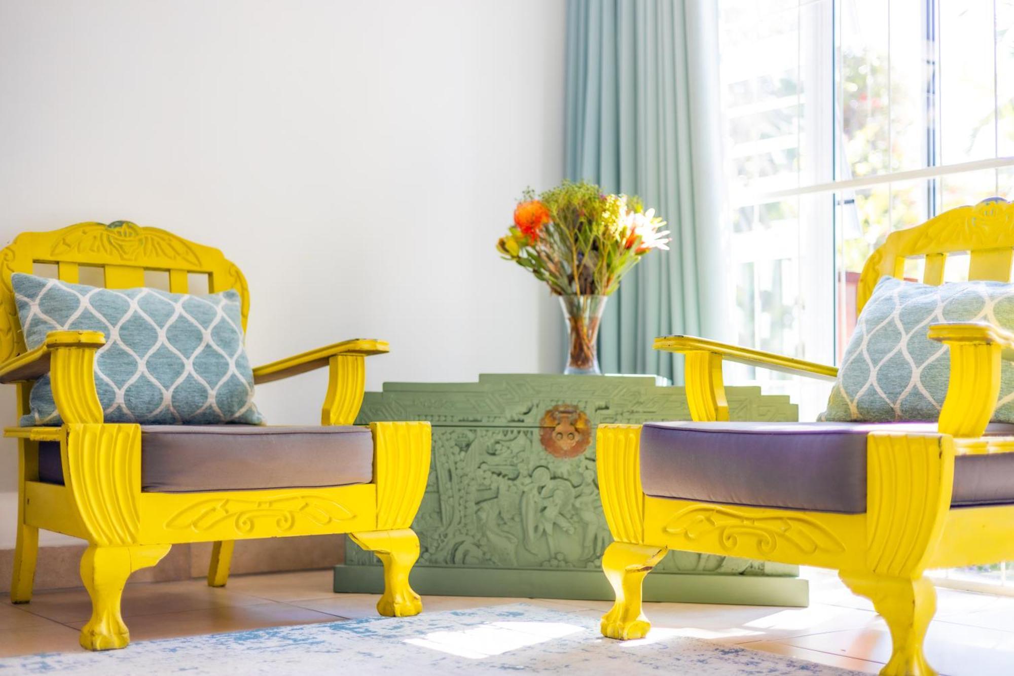 The Yellow Door Guesthouse East London Buitenkant foto