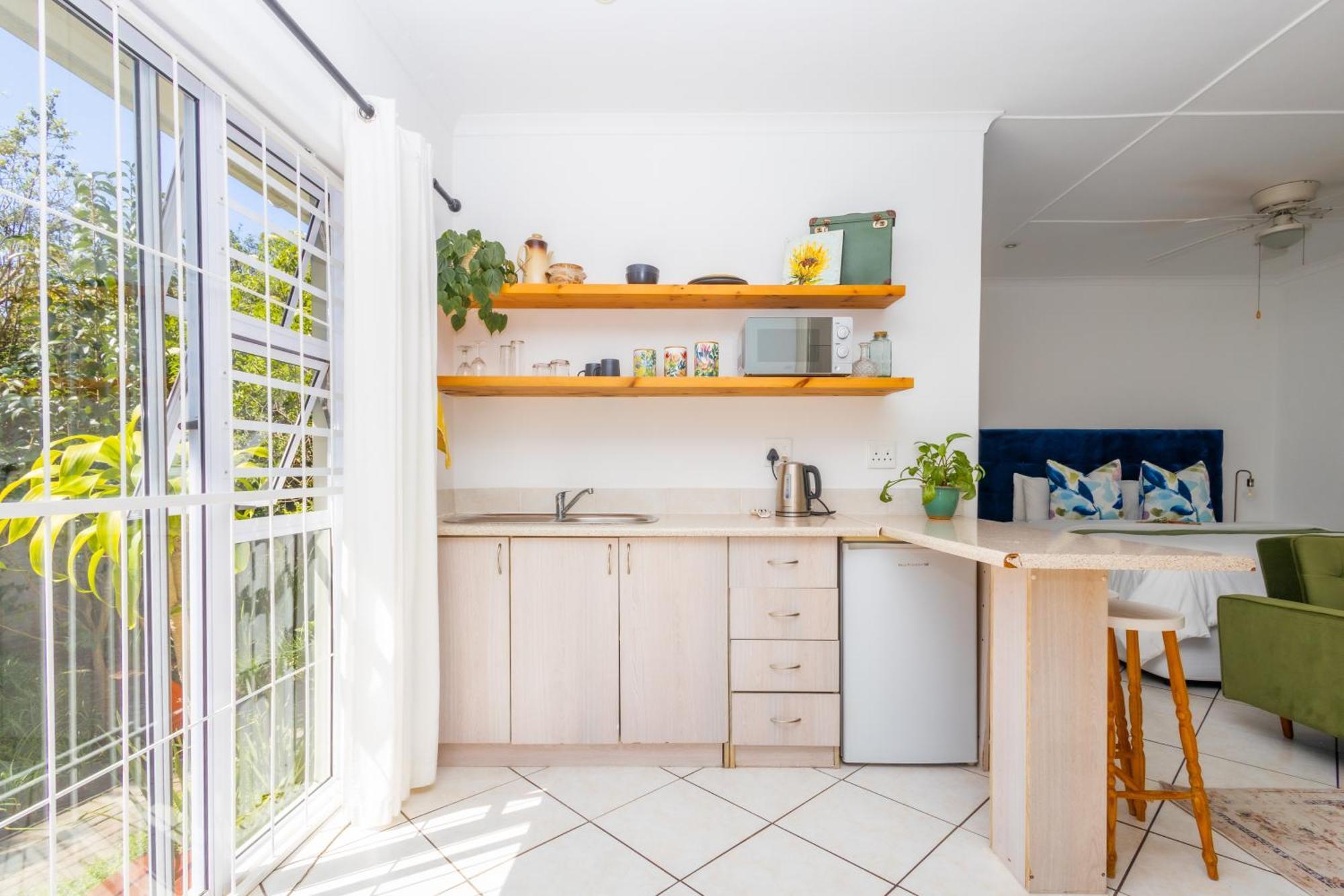 The Yellow Door Guesthouse East London Kamer foto